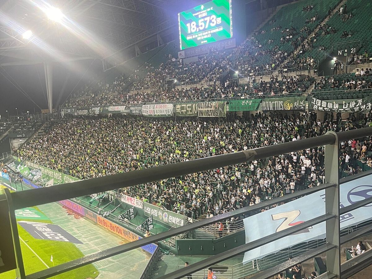 点球大战之夜在高温下的选择